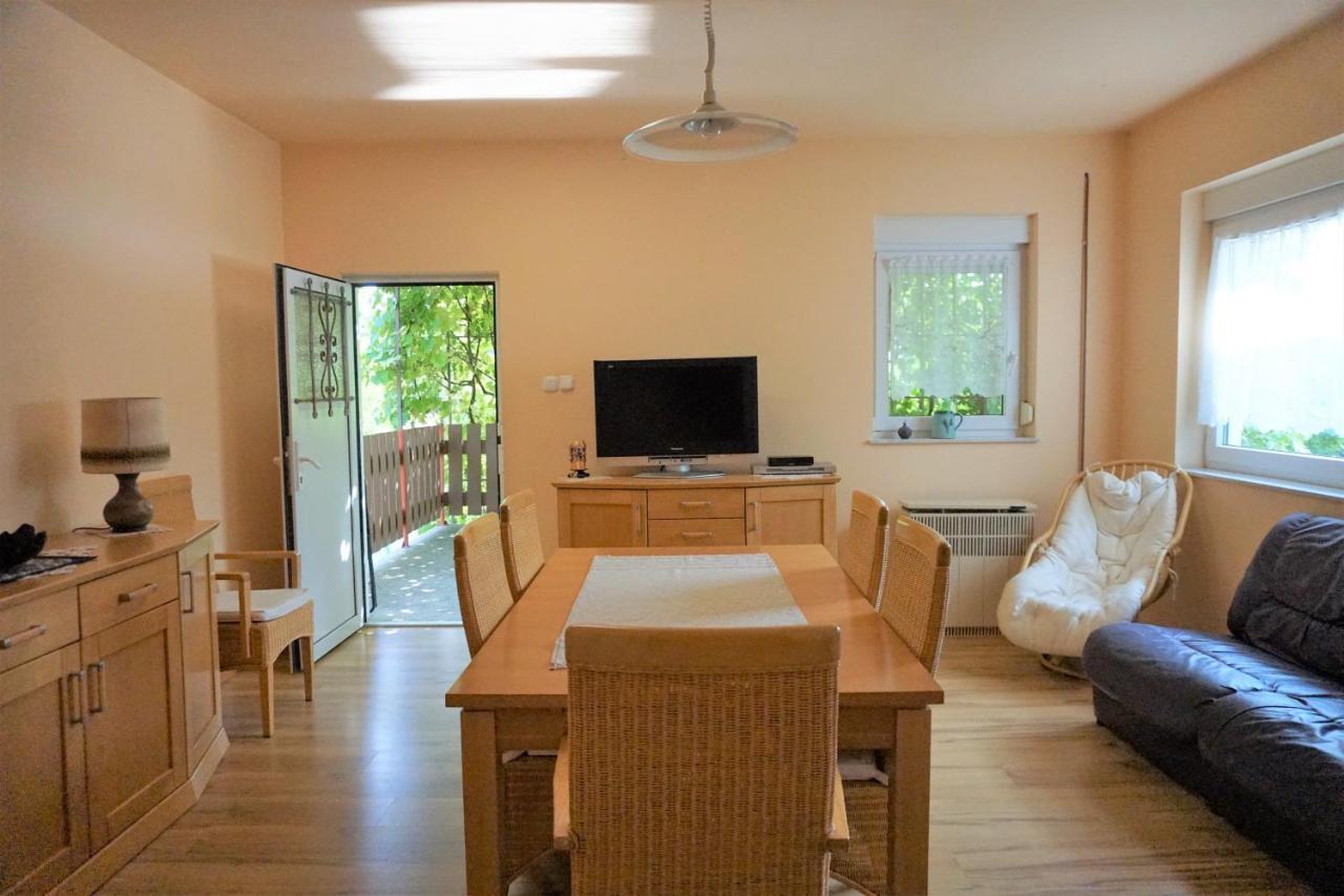 Szolad Ferienhaus Plattensee/Balaton 빌라 외부 사진